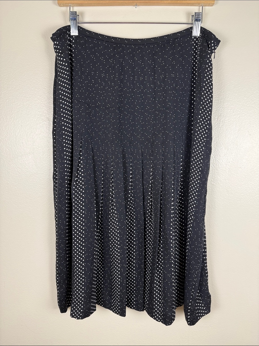 Talbots Black Polka Dot Midi Skirt. 100% Silk. Size 14